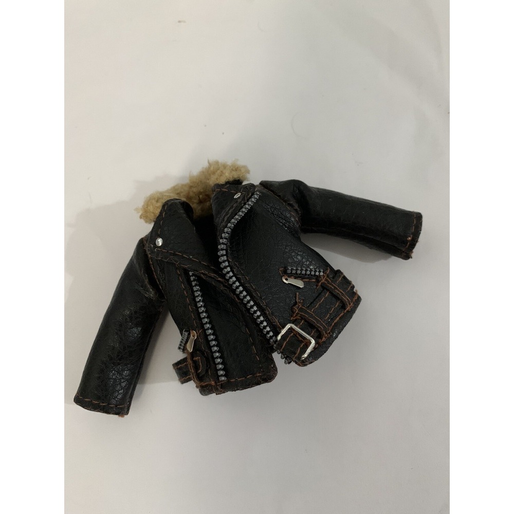 BRATZ BOYZ TOP‎ JACKET MOTORCYCLE STYLE USA 2003 LEATHER DOLL CLOTHES